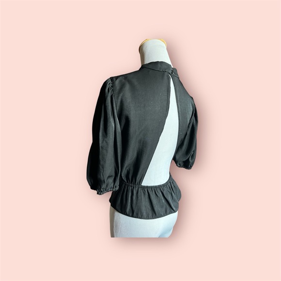 Black Puff Sleeve Peplum Top NWT Size Large - Picture 5 of 9